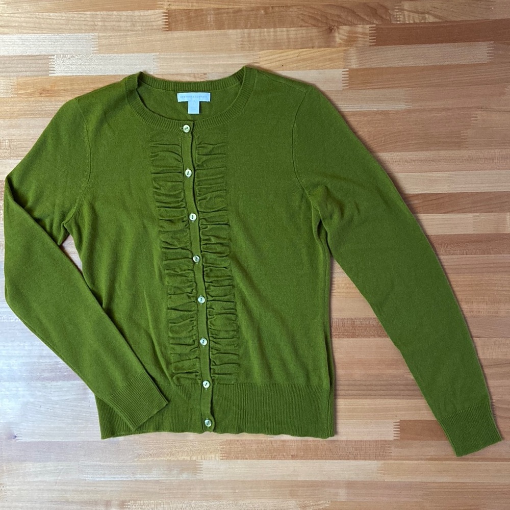 New York and Company women’s cardigan size small